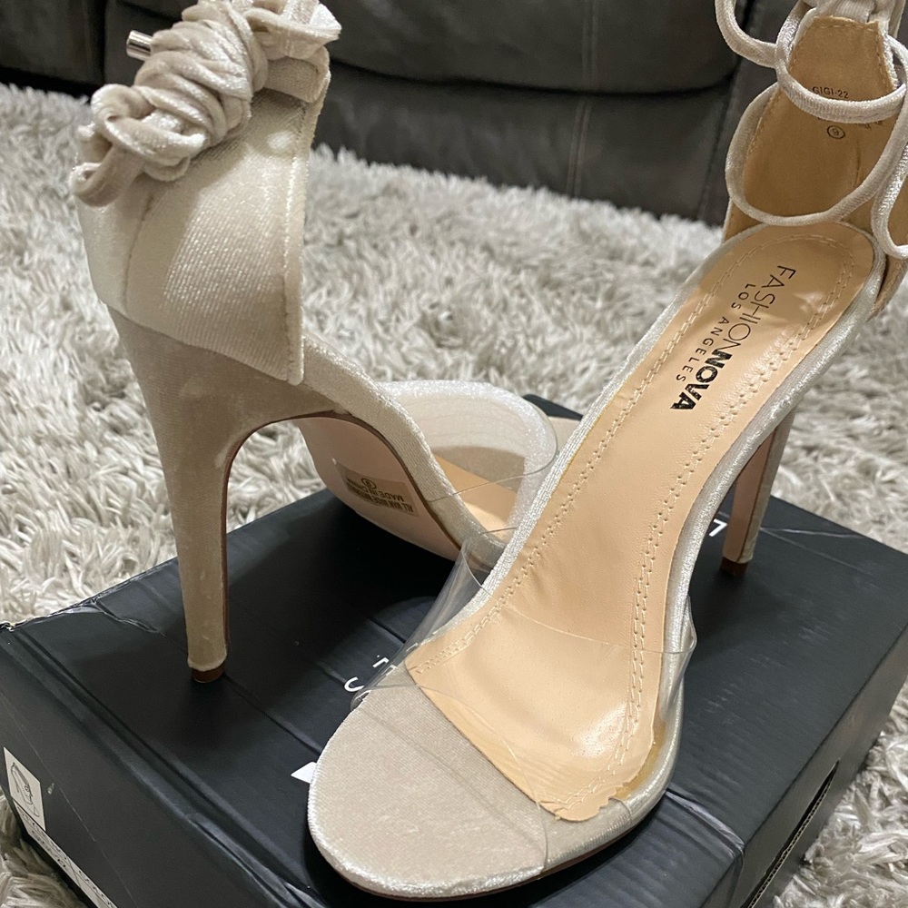 Fashion nova heels